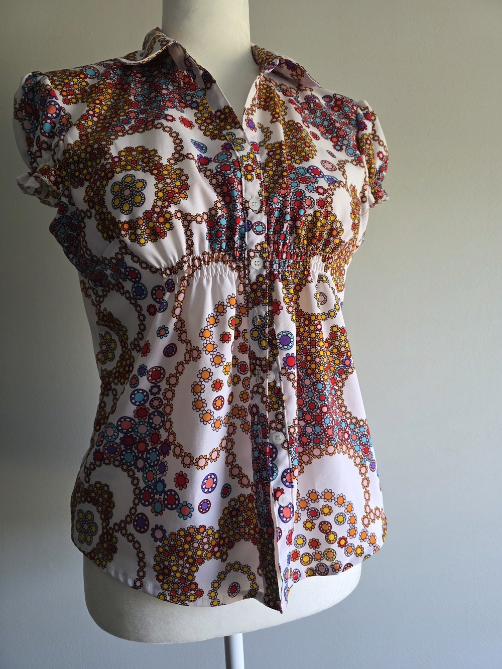 Millenium Stretch Women’s Large Floral Retro Print Button Front Blouse
